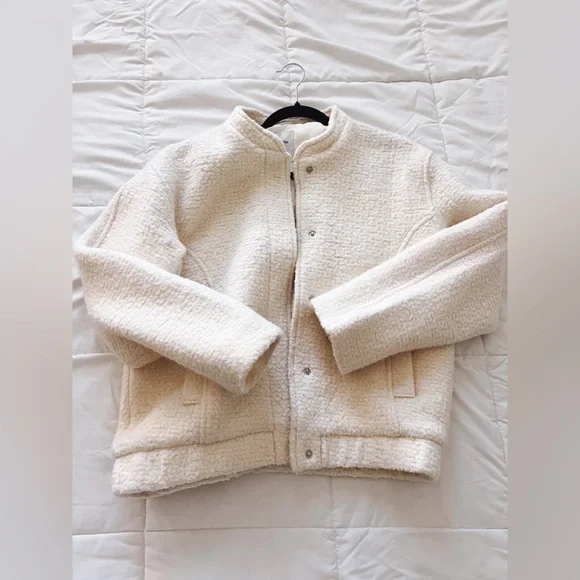 Abercrombie  Off-White Textured bomber jacket - Picture 4 of 5